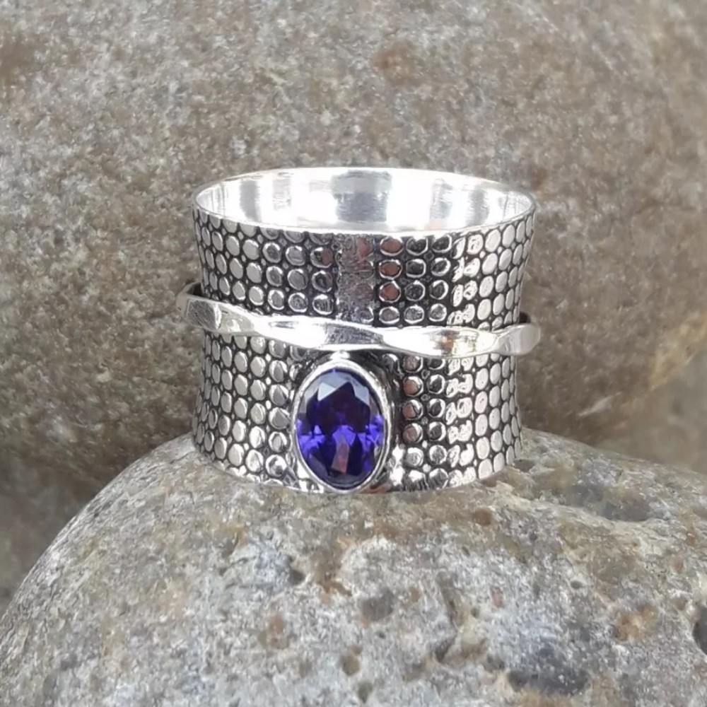 Stunning Amethyst Sterling Silver Ring